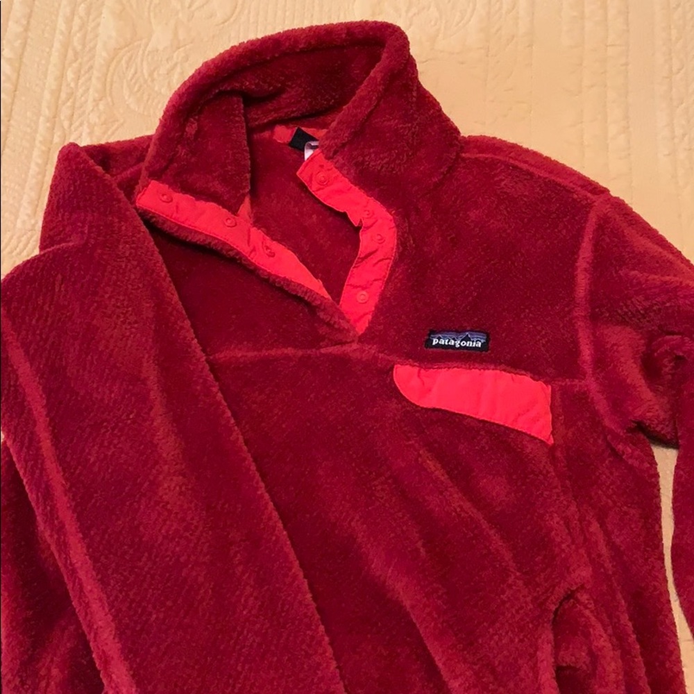 Crimson Patagonia pullover